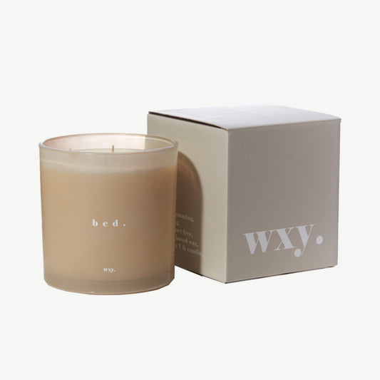 wxy. 53oz Warm Musk & Black Vanilla Candle