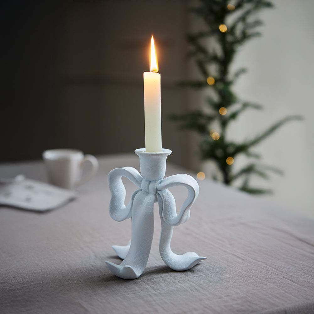 Serafina Bow Candlestick in White