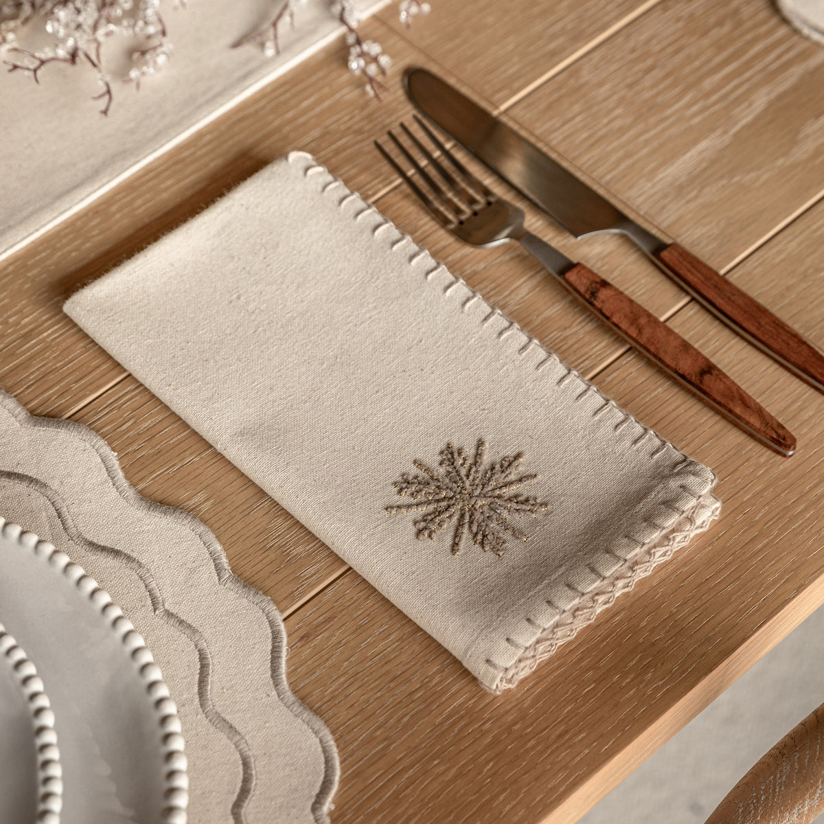 Set of 4 Gold Snowflake Cotton Napkins