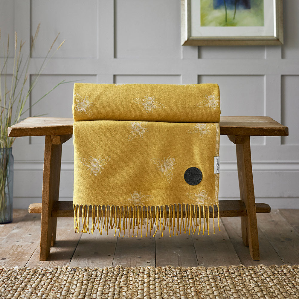 Bee acrylic throw