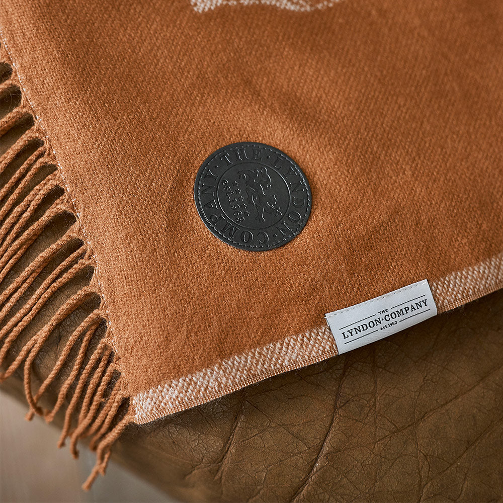 Cow & calf throw