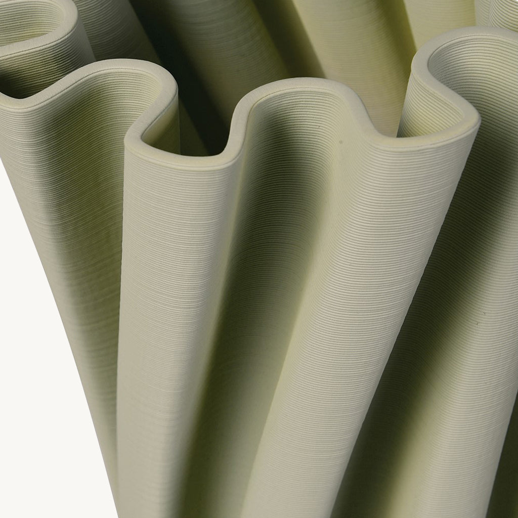 Twisted 3D Effect Printed Vase