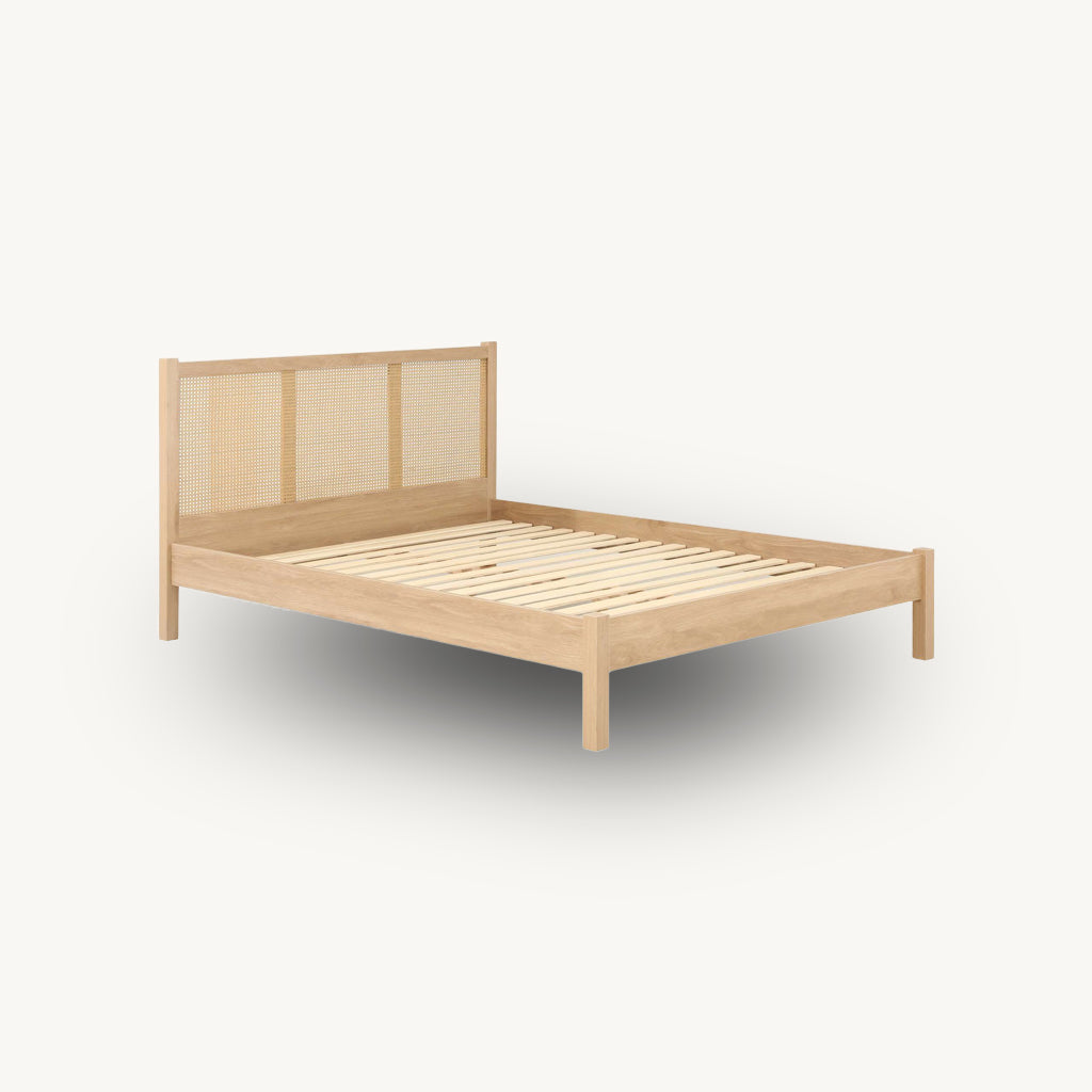 Washington Rattan Bed
