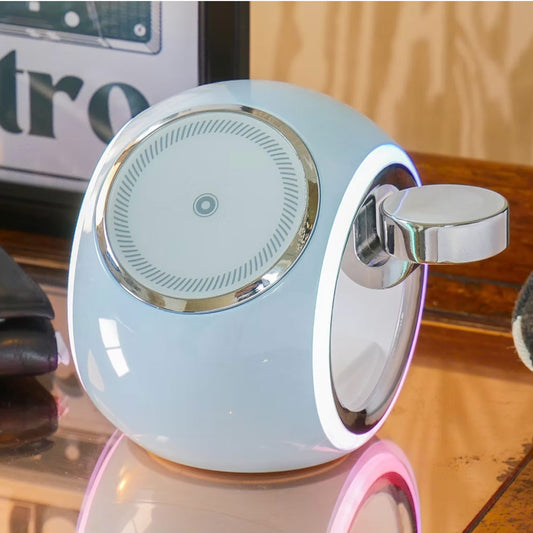 Capsule Apple Wireless Charger in Blue