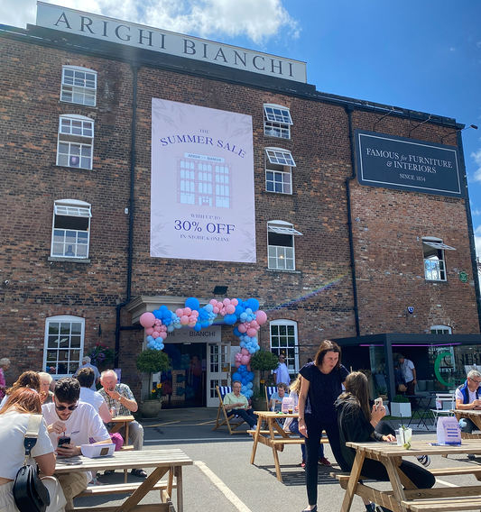 Famous furniture online shops