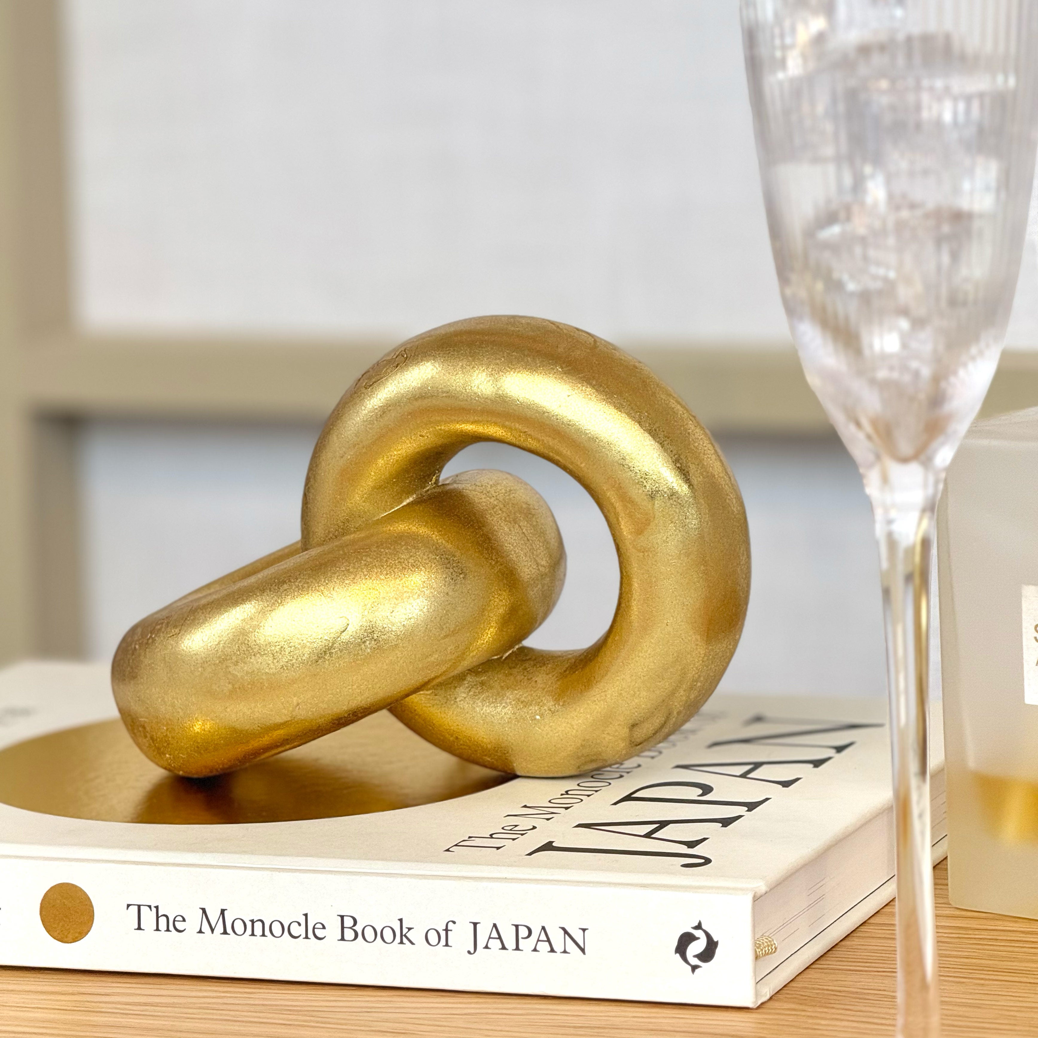 Golden Interlocking Rings Ornament