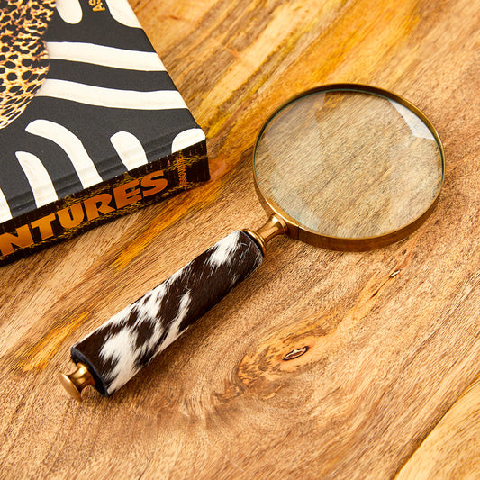 Magnifier with cowhide handle