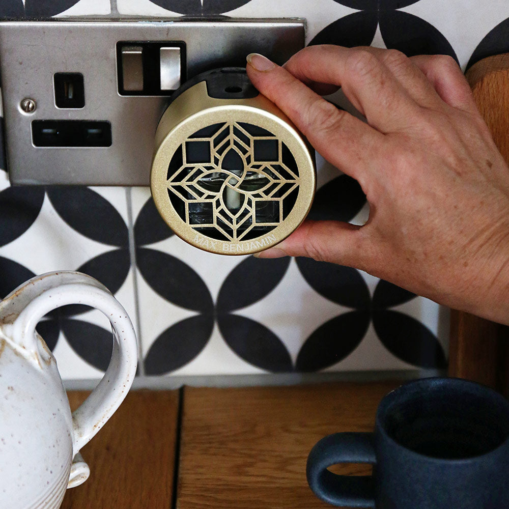 Max Benjamin True Lavender Wall Fragrance Diffuser