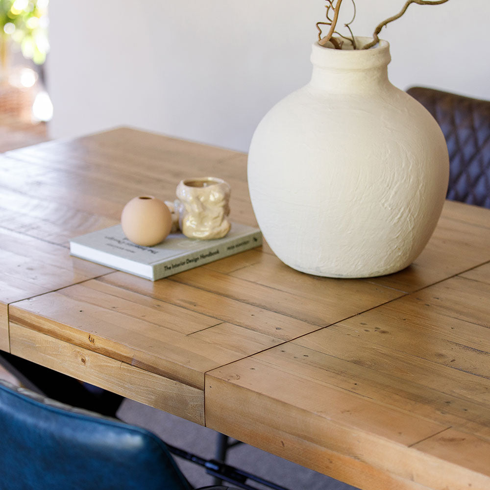 Davenport 140-180cm Extending Dining Table