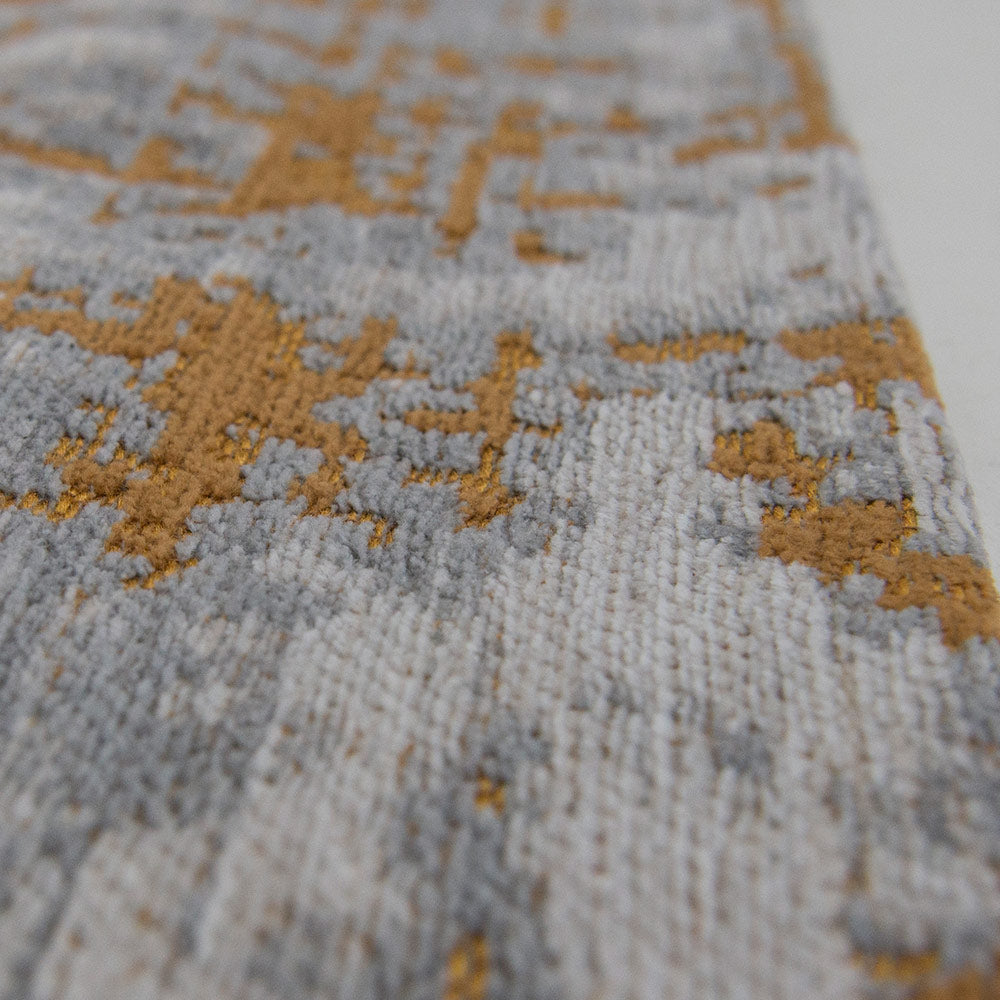 Madmen Griff Rug in Columbus Gold