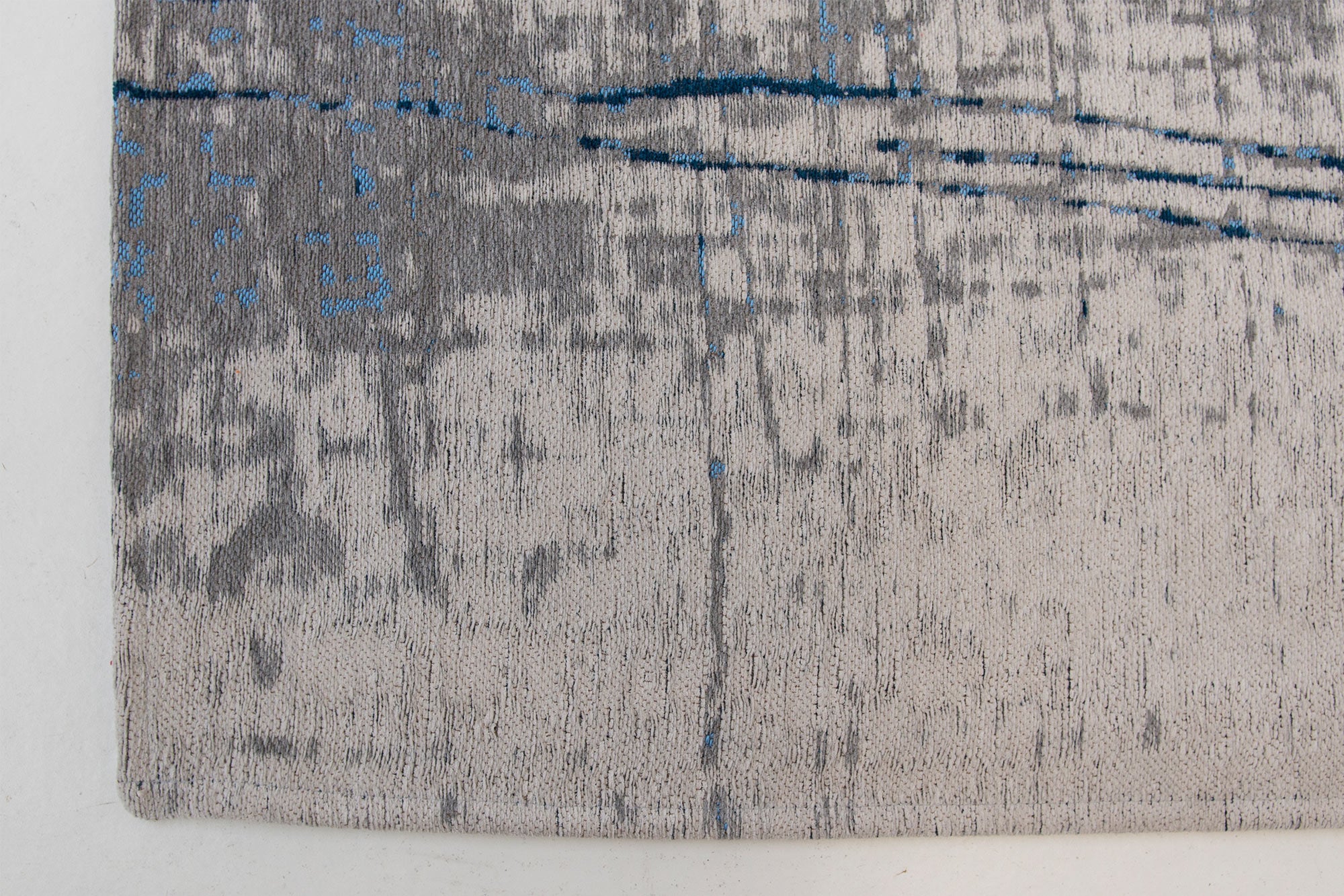 Madmen Griff Rug in Bronx-Azurite