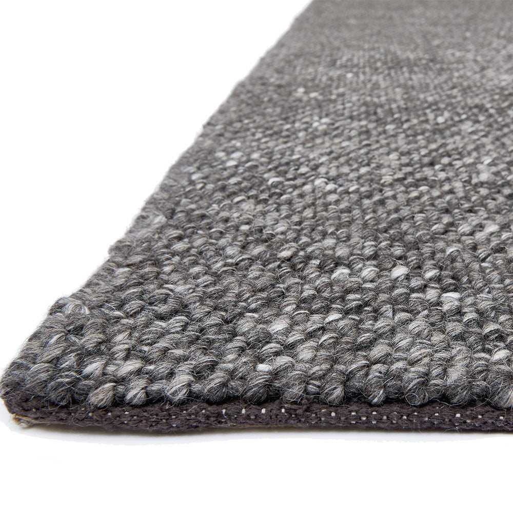 Coast Rug in Charcoal