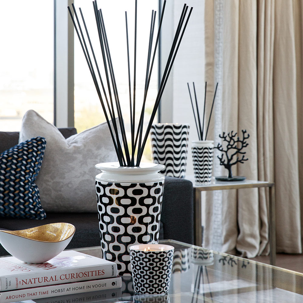 ILUM Latin Grooves Candle