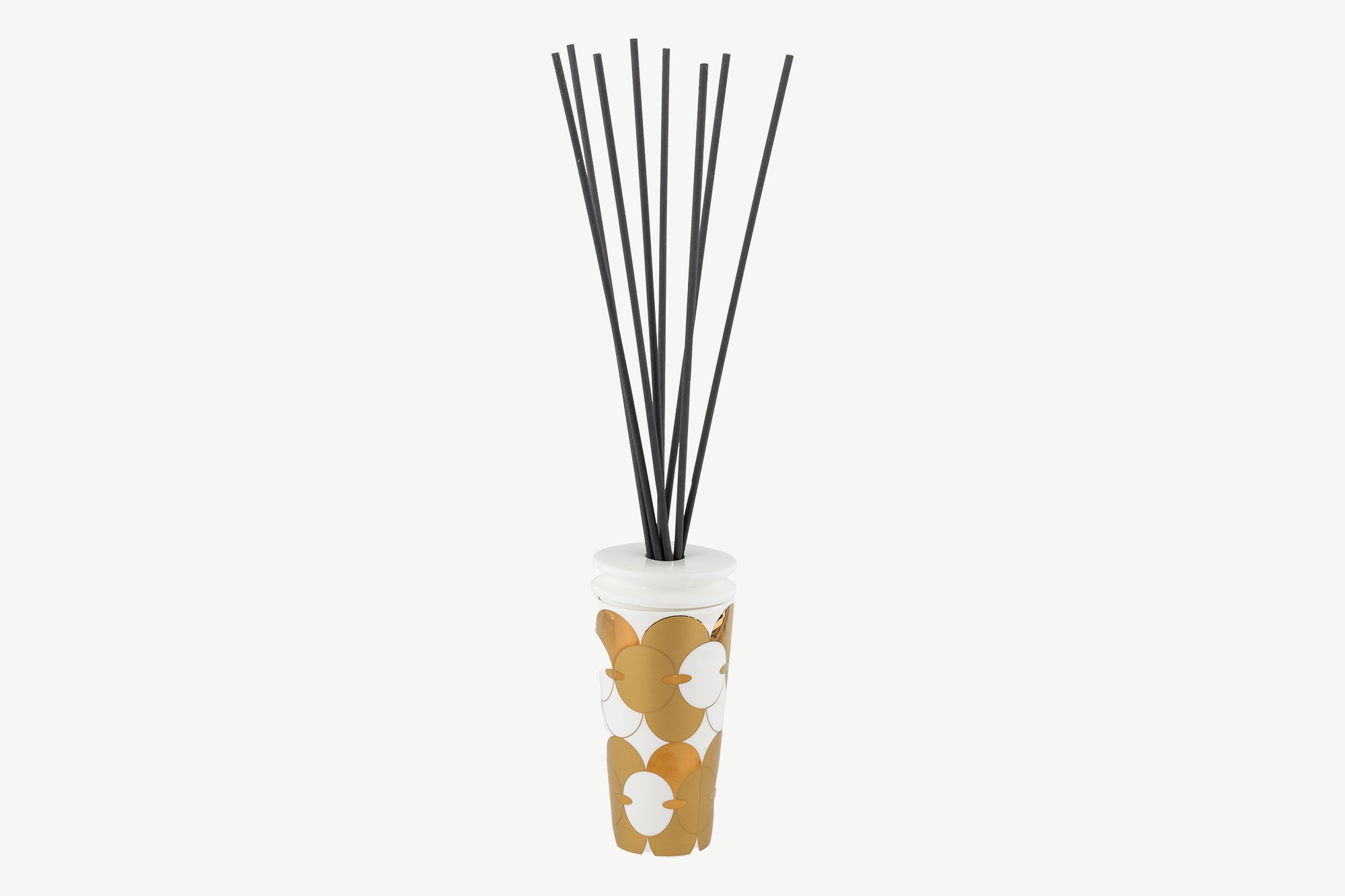 Handcrafted porcelain diffuser in gold and white circle print