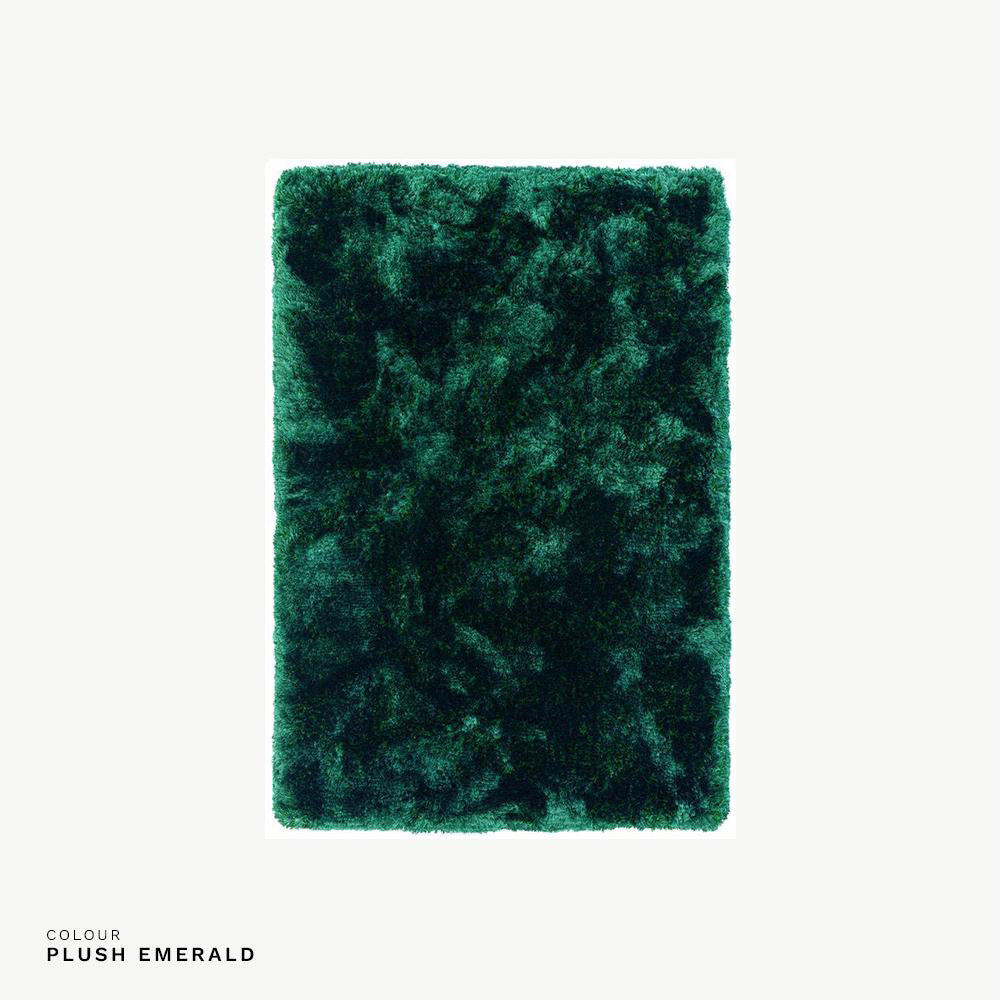 Plush Rug Dark in Plush Emerald 