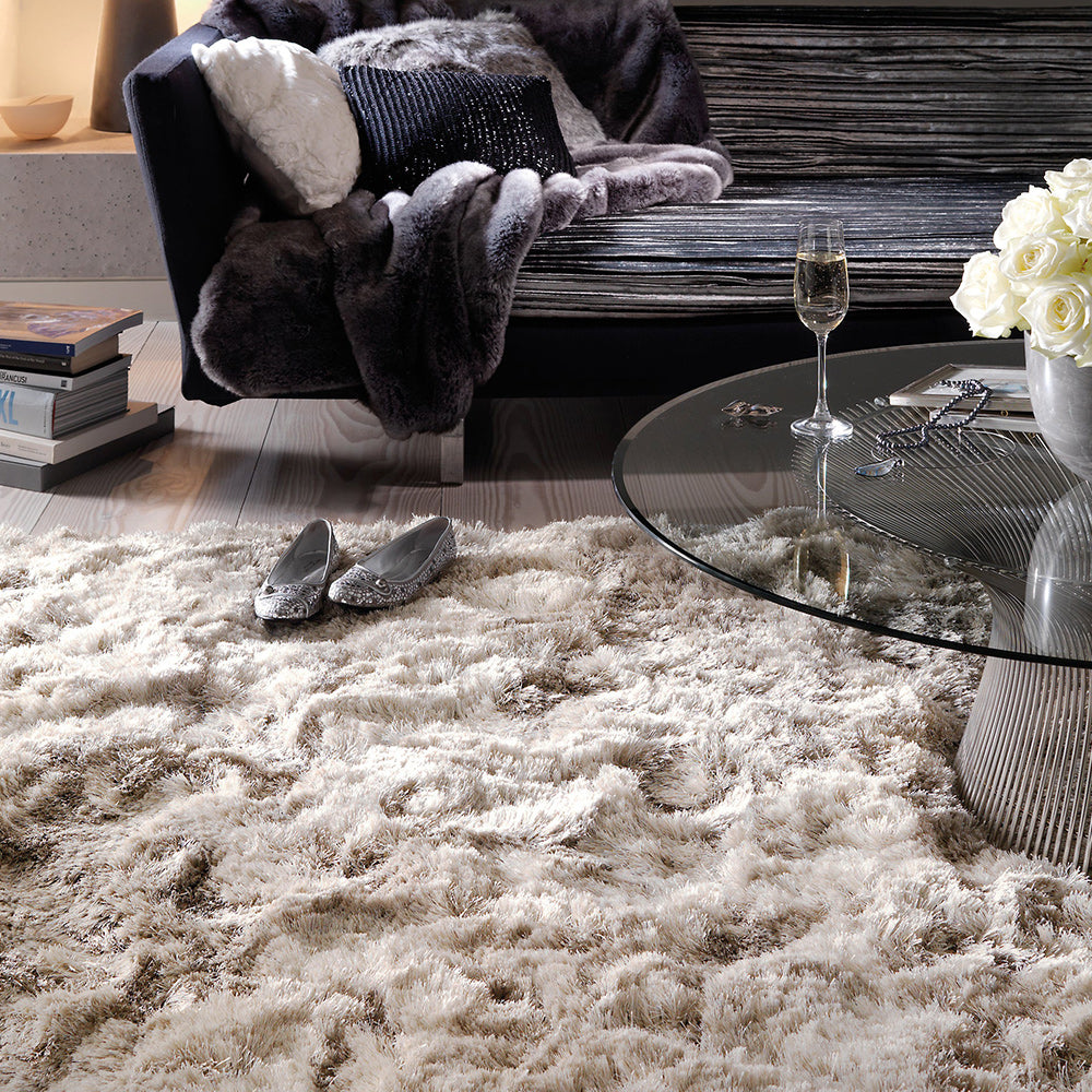 Plush Rug Light in Plush Sand
