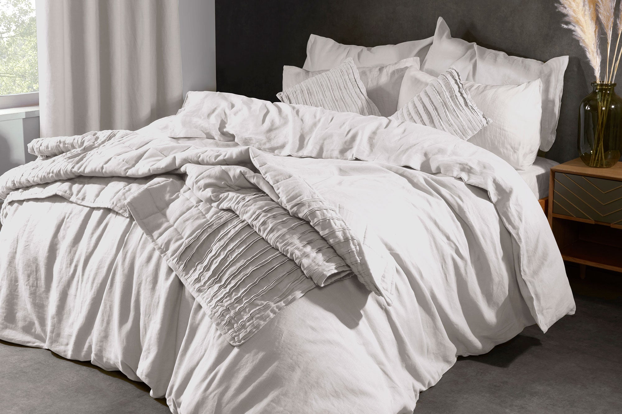 Lazy Linen Duvet Cover in White