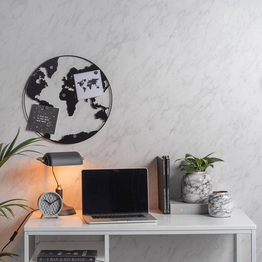 Black World Map Memo Board