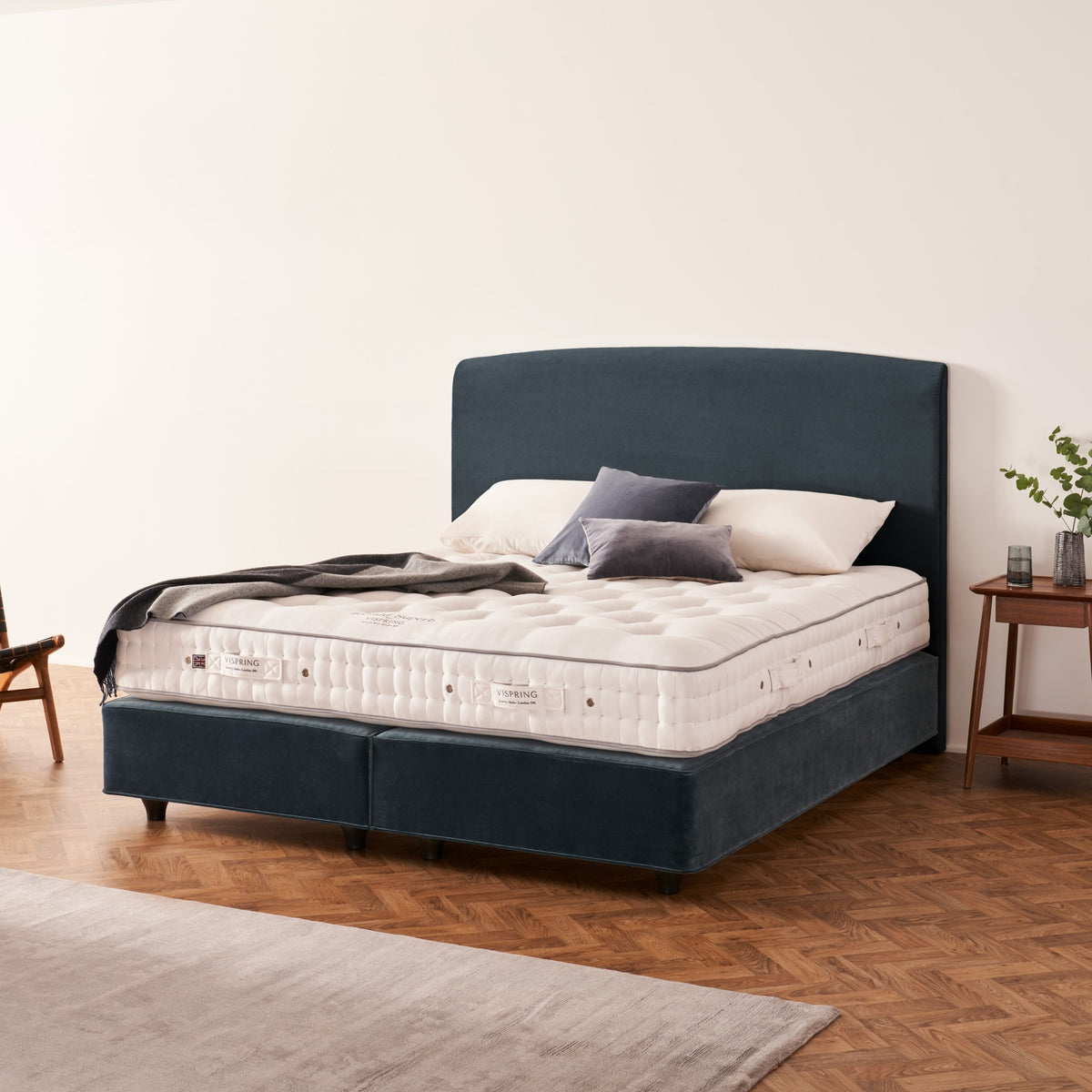 ViSpring Herald Superb Divan Base and Mattress Set